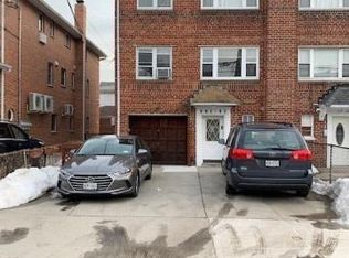 212-12 43rd Ave #2F, Bayside, NY 11361
