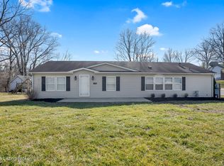 22 Highland Dr, Campbellsburg, KY 40011