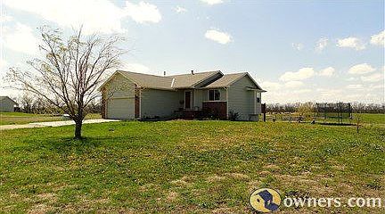 Country Living at its finest!