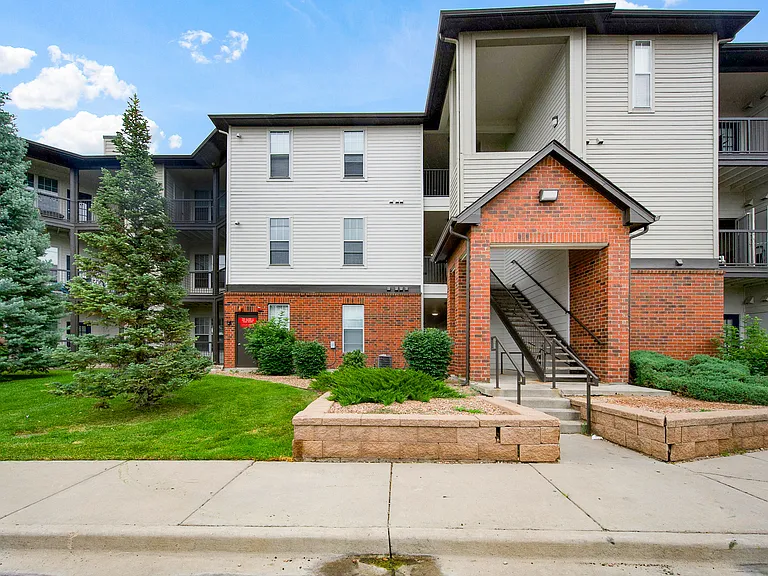 Greensview — Photo 49
