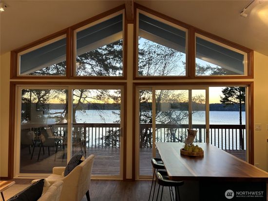 408 Herron Lane NW, Lakebay, WA 98349