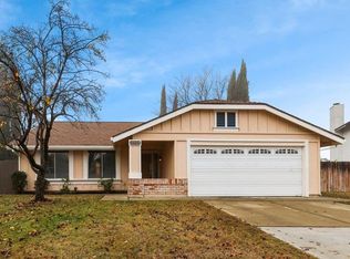 2975 Cactus Way, Sacramento, CA 95833