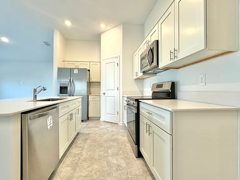 1747 Foreman Rd — Photo 11