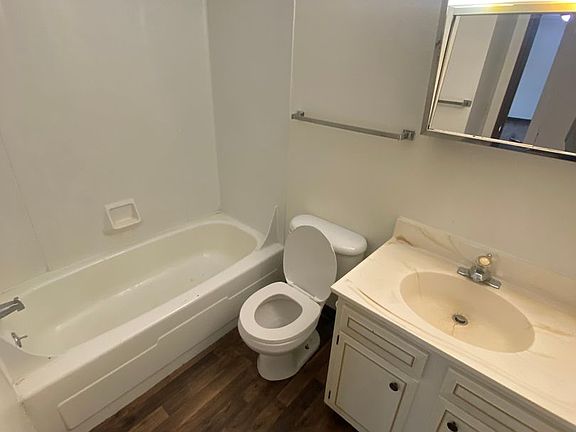 3rd image of 1125 19th St N #19
