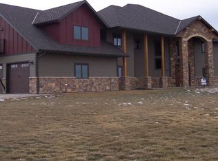 5081 Expedition Cir, Ray, ND 58849