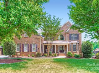 844 Clonmel Dr, Matthews, NC 28104