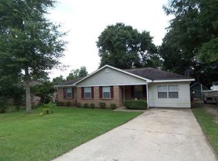 6935 Williamsburg Ct, Irvington, AL 36544