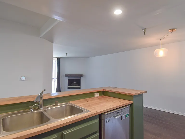 5143 Bakman Ave #206 — Photo 14