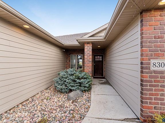 2nd image of 8300 S Spice Hill Cir
