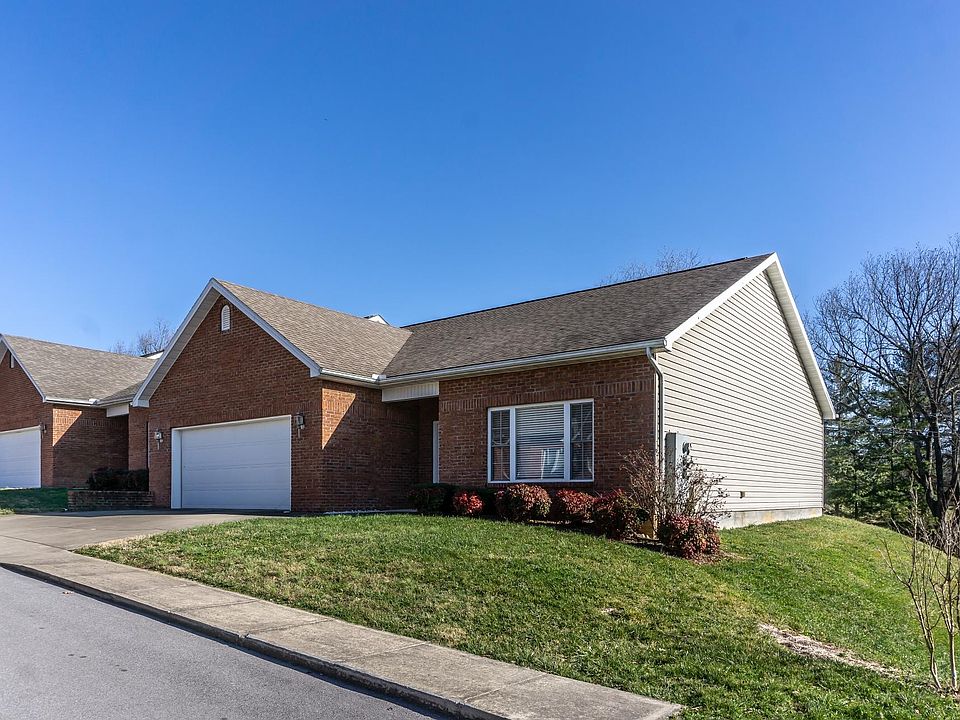 1st image of 112 Southridge Dr #112