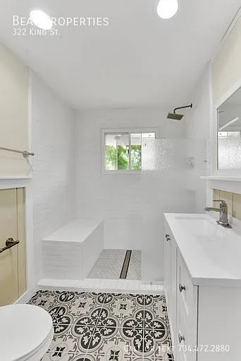 322 King St — Photo 7