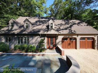 161 Pelican Rd, Middletown, NJ 07748