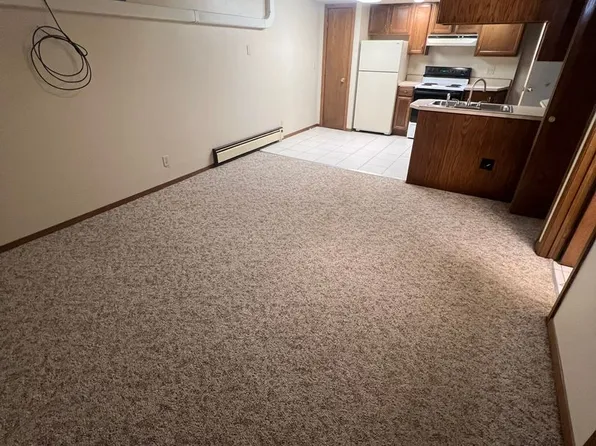 24 SW 1st St, 24 1st St SW #6, Warner, SD 57479