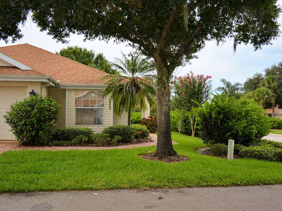 1st image of 2530 New Haven Cir