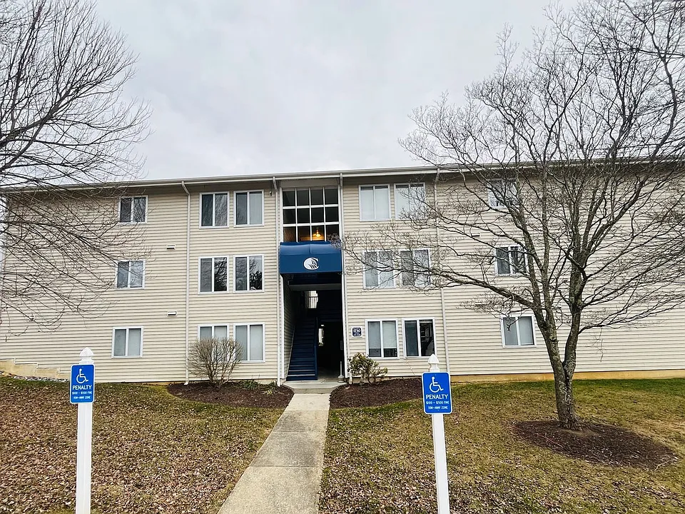 1730 Liberty Ln #14