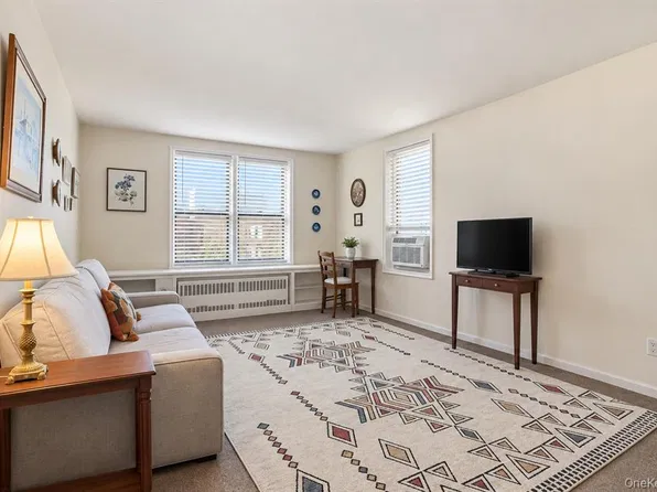 149-05 79th Avenue image 1 of 12