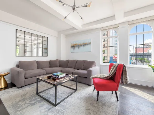 470 West 24th Street 2C image 2 of 14