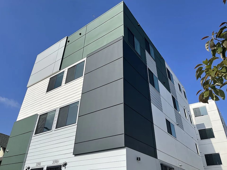 1st image of 3098 S Normandie Ave #9