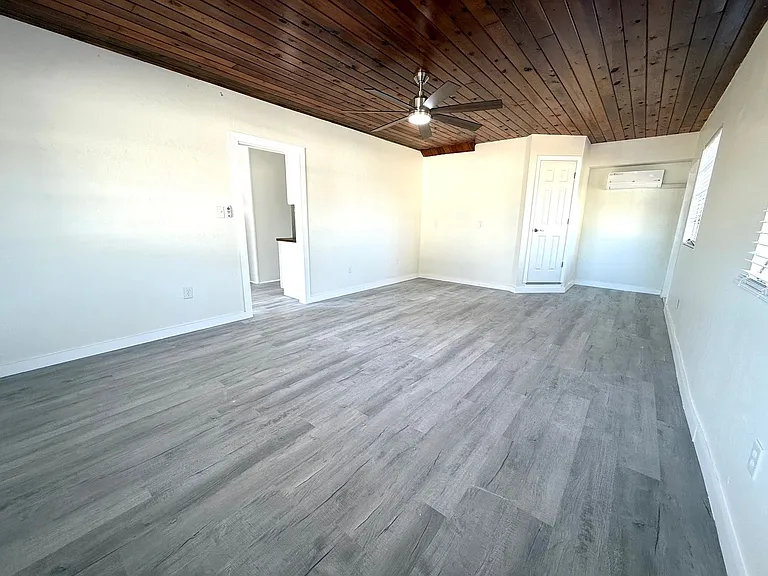 3181 Hatton St — Photo 4