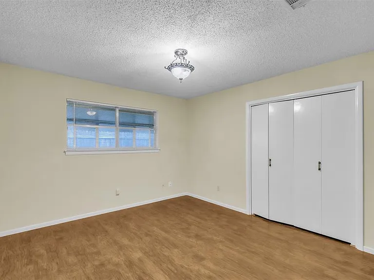 4908 Inverness Ave — Photo 16