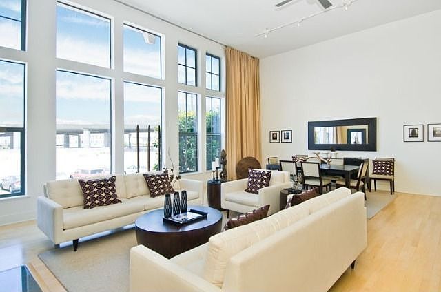 1st image of 999 16th St APT 4