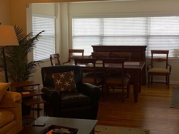 4th image of 1636 Ferris Ave