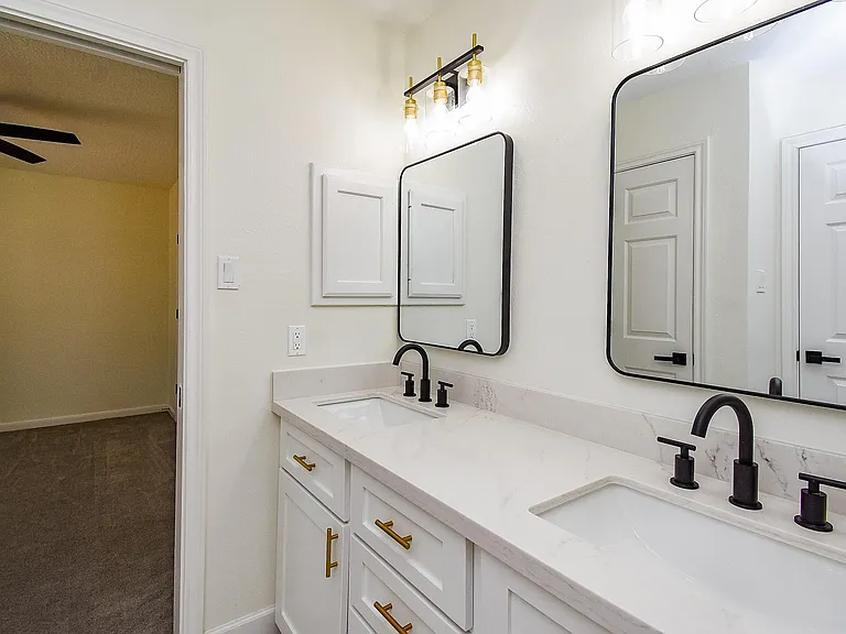 22707 Ravens Lake Dr — Photo 25