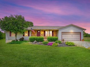 11883 Walker Rd, Ashville, OH 43103