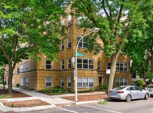 4455 N Whipple St APT 1, Chicago, IL 60625