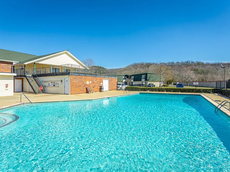 900 Mountain Creek Rd #J131 — Photo 35