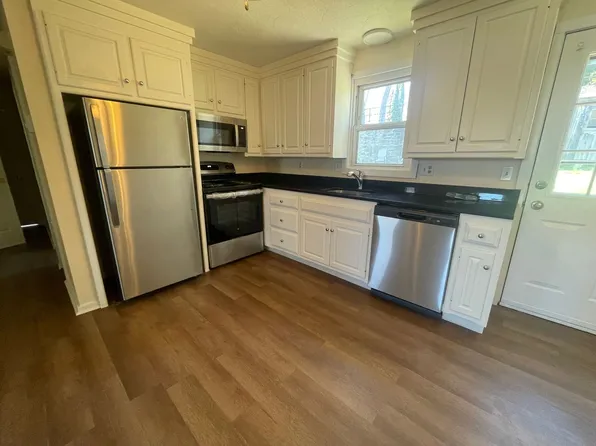 30 Boston Ave - Worcester, 30 Boston Ave #B, Worcester, MA 01604