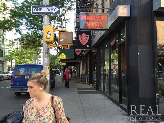 Rented by REAL New York | media 27
