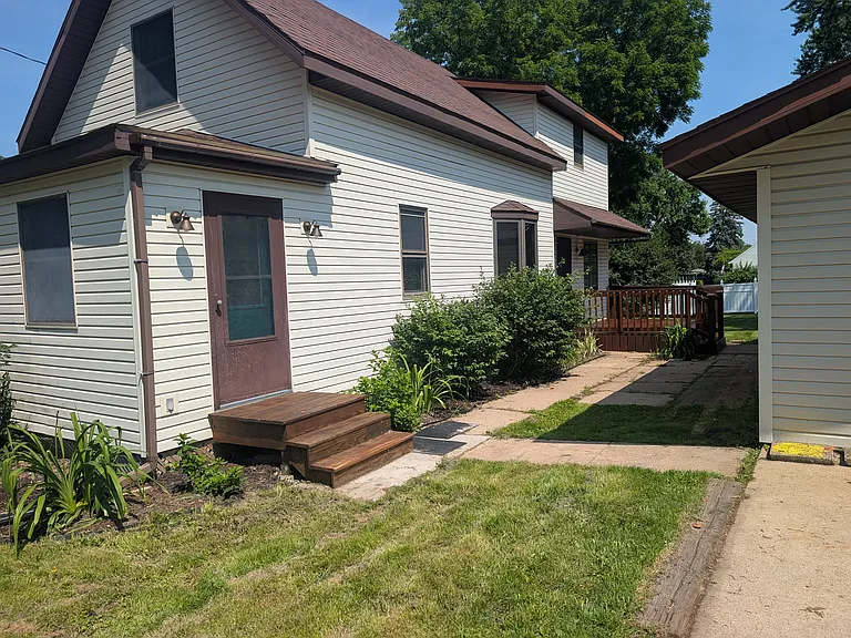 507 N Walnut Ave — Photo 1
