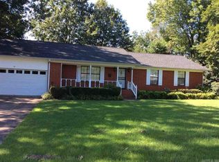 101 E Steward Dr, Searcy, AR 72143