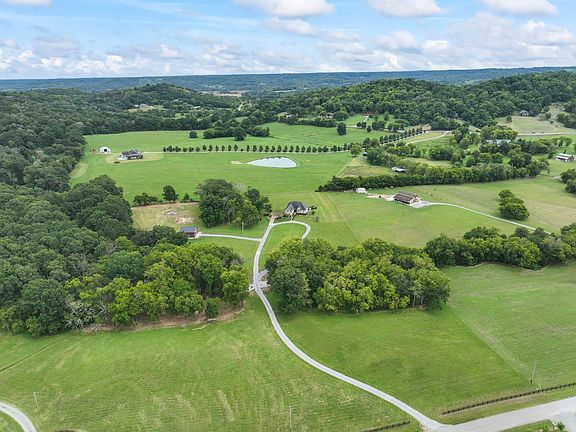 4th image of 120 Wartrace Creek Rd