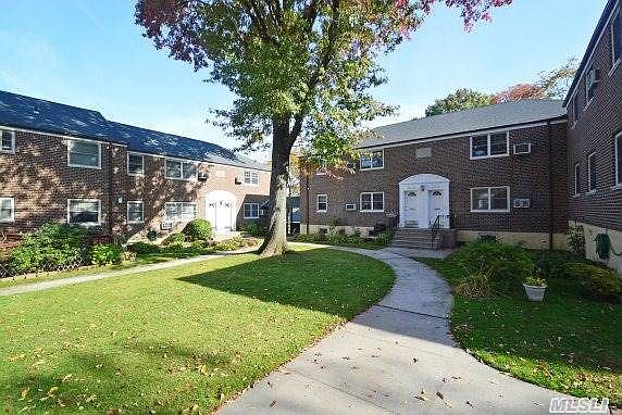 2nd image of 25237 60th Ave