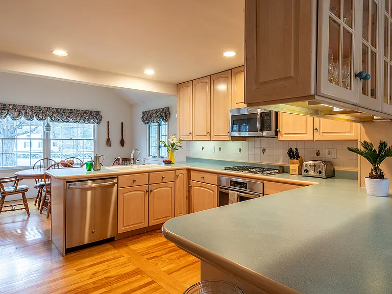 403 Lower Hollow Rd — Photo 8