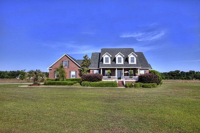 1st image of 2535 Citrus Dr