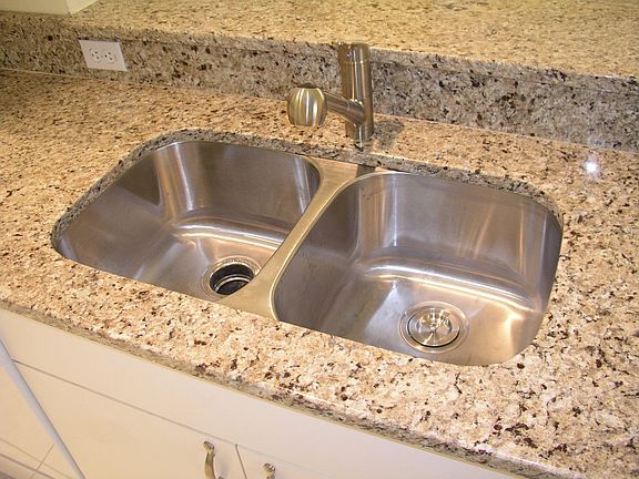 4th image of 25050 Bay Cedar Dr