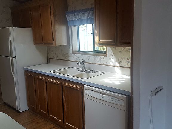 3rd image of 3700 14th Ave SE Unit 78