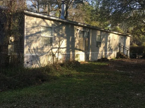221 Roberson St, Brewton, AL 36426