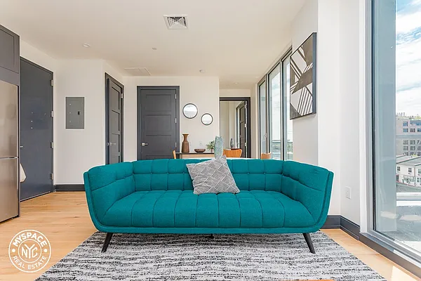 Rented by The KCI Group | media 33