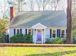 1601 Treewood Ln, North Chesterfield, VA 23235