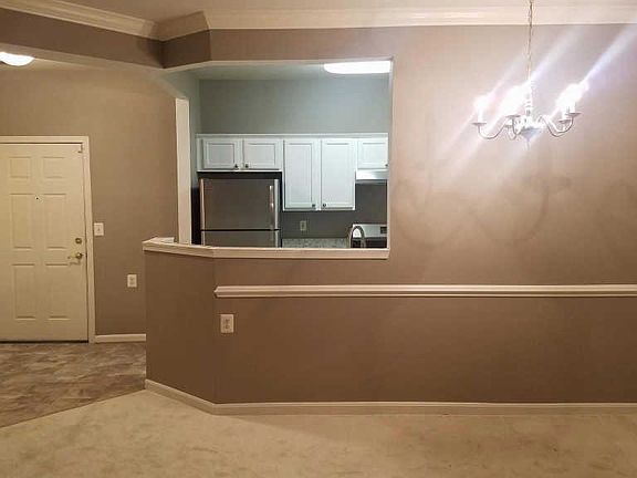 3rd image of 1 Cameron Grove Blvd APT 104