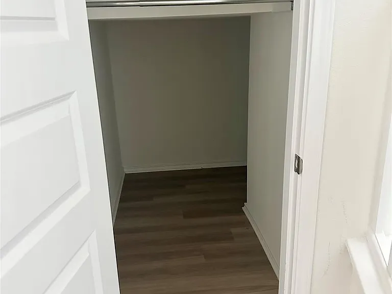 4406 Venticano Pl — Photo 30