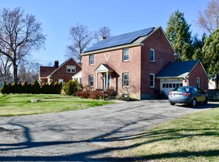 43 Allendale Rd, Pittsfield, MA 01201