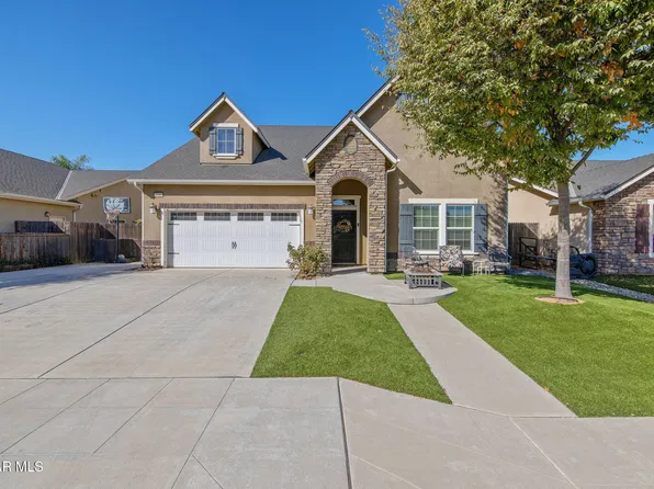 2488 La Canada Ave, Clovis, CA 93619