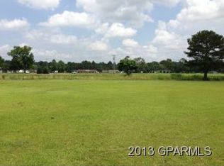 2748 Johnnie Dr, Greenville, NC 27858