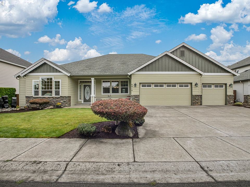 1st image of 9916 NE 104th St