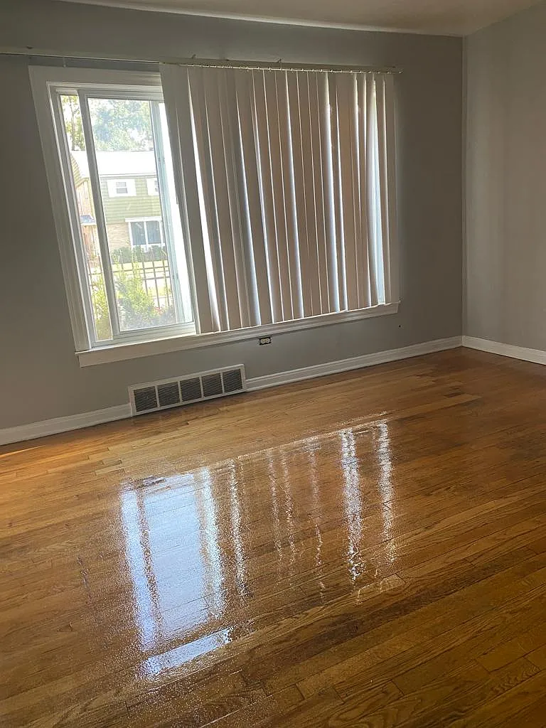1 bed, 750 sqft, $875 — Photo 3